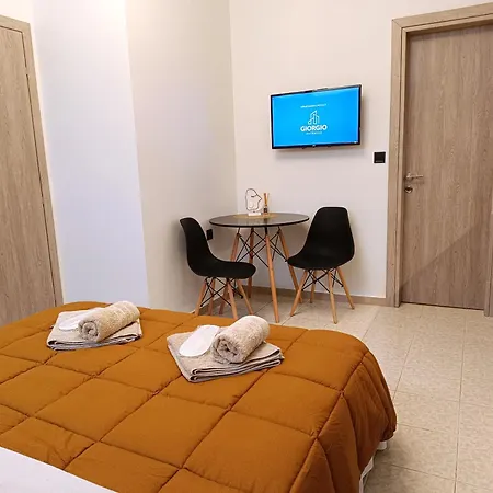 Apartment Giorgio Patrasso - Micro In The Center Of *